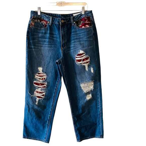 Vince Camuto Distressed Tapestry High Rise Straight Leg Crop Jeans Size 31 - Picture 9 of 12